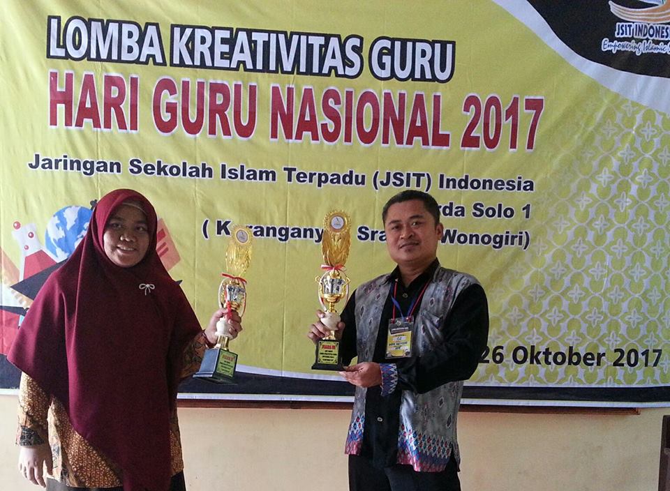 Gurunya Pun BERPRESTASI