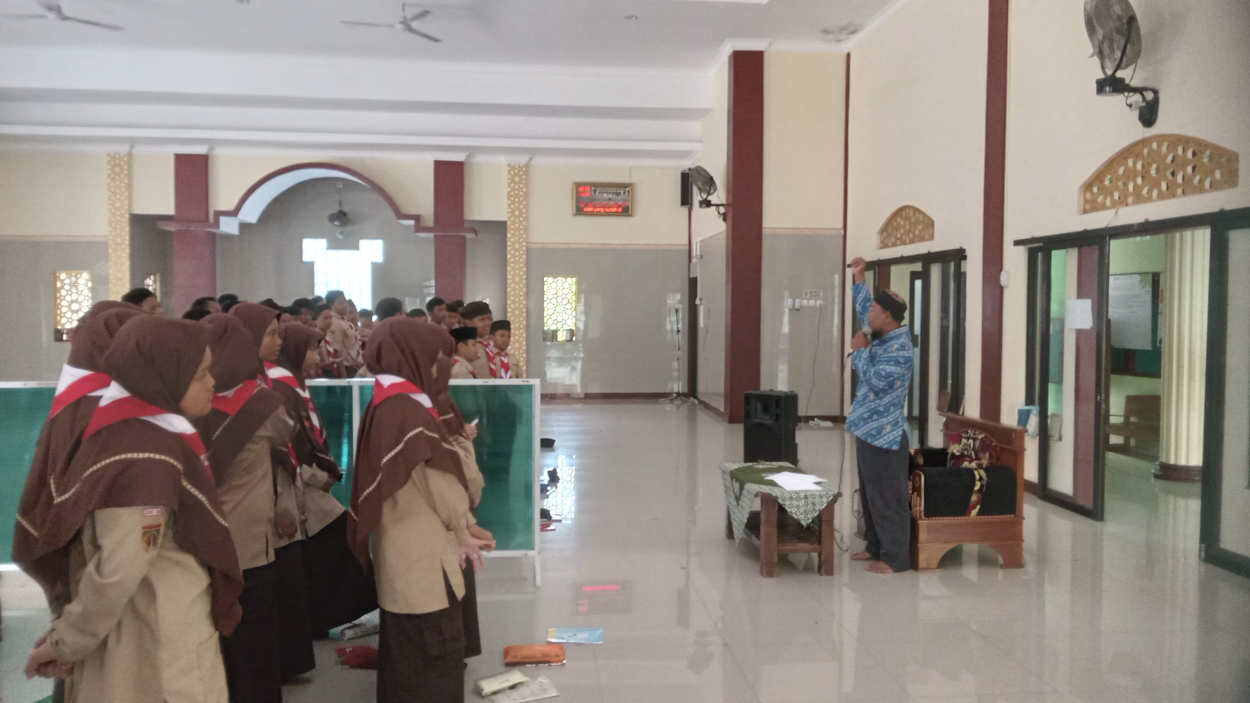 Penggunaan Bahasa Jawa Untuk Dakwah Sesuai Tradisi Masyarakat Jawa Tengah