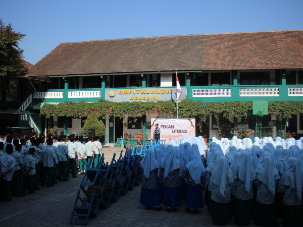 Pekan Literasi Dalam Rangka Maulid Nabi!