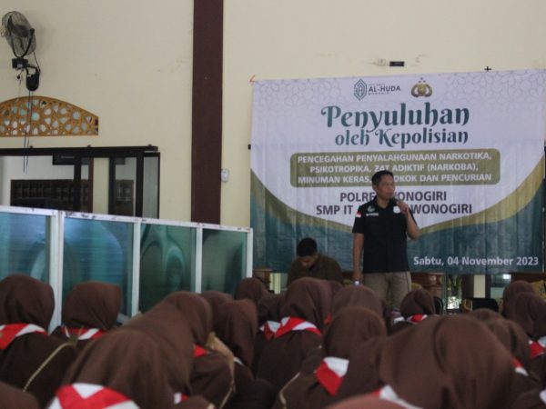 Penyuluhan Dari Polres Wonogiri Tentang Narkotika