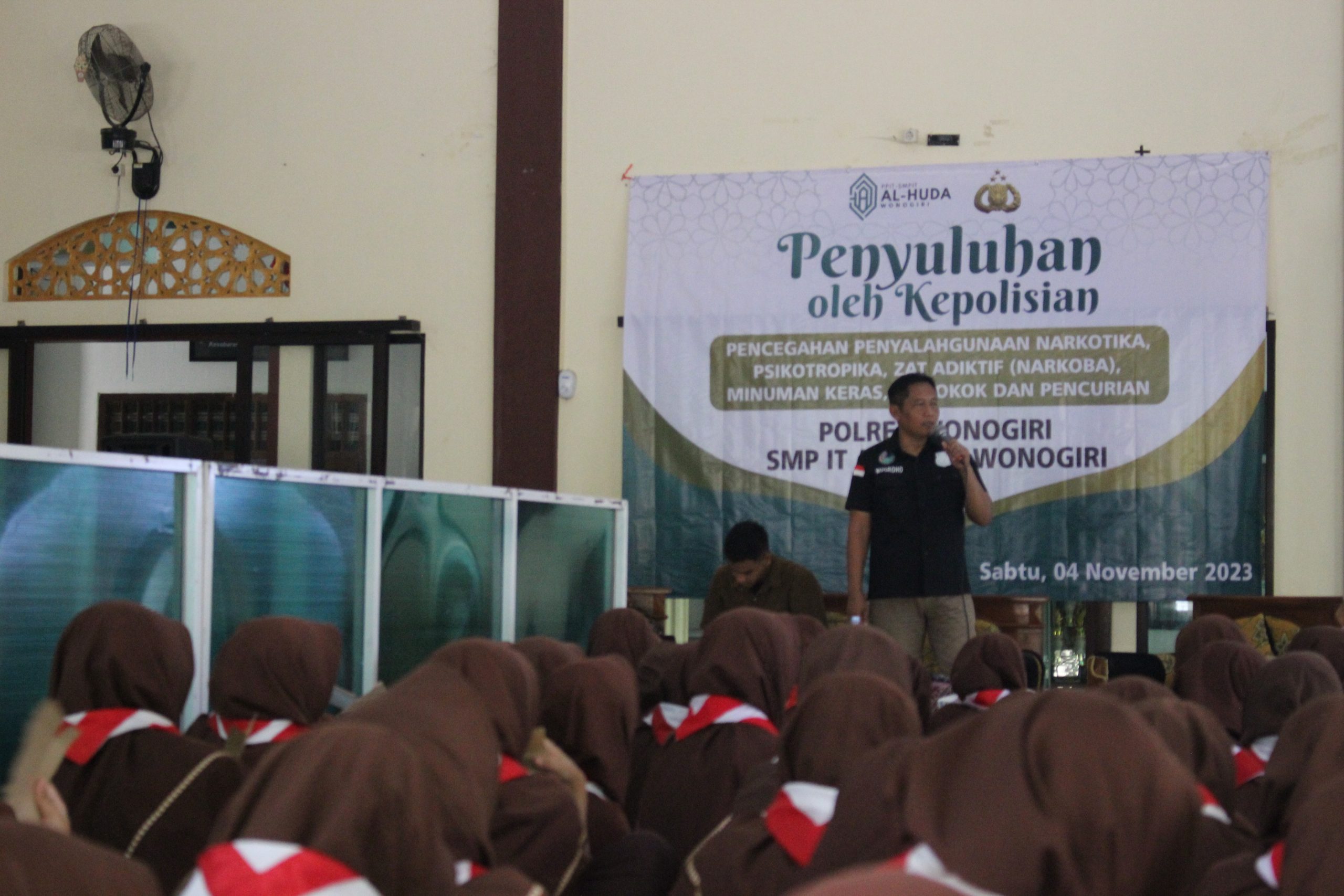Penyuluhan Dari Polres Wonogiri Tentang Narkotika