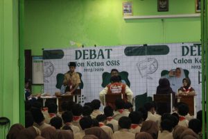 Debat calon ketua OSIS